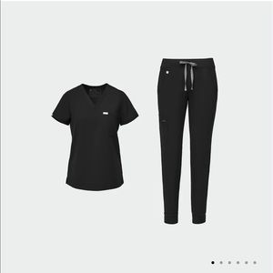 Figs scrubs set (black)